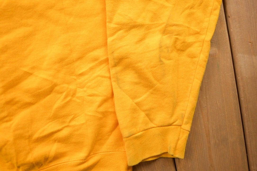 Other Clothing > Gender Neutral Adult Clothing > Hoodies & Sweatshirts > Sweatshirts Vintage 1990s Blank Yellow Crewneck Sweatshirt / 90s Crewneck / Made In USA / Essential / Streetwear / 90s Blank