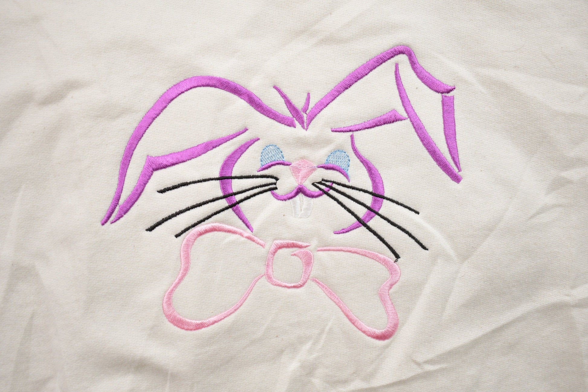 Other Clothing > Gender Neutral Adult Clothing > Hoodies & Sweatshirts > Sweatshirts Vintage 1990s Bunny Rabbit Crewneck Sweater Men's Large