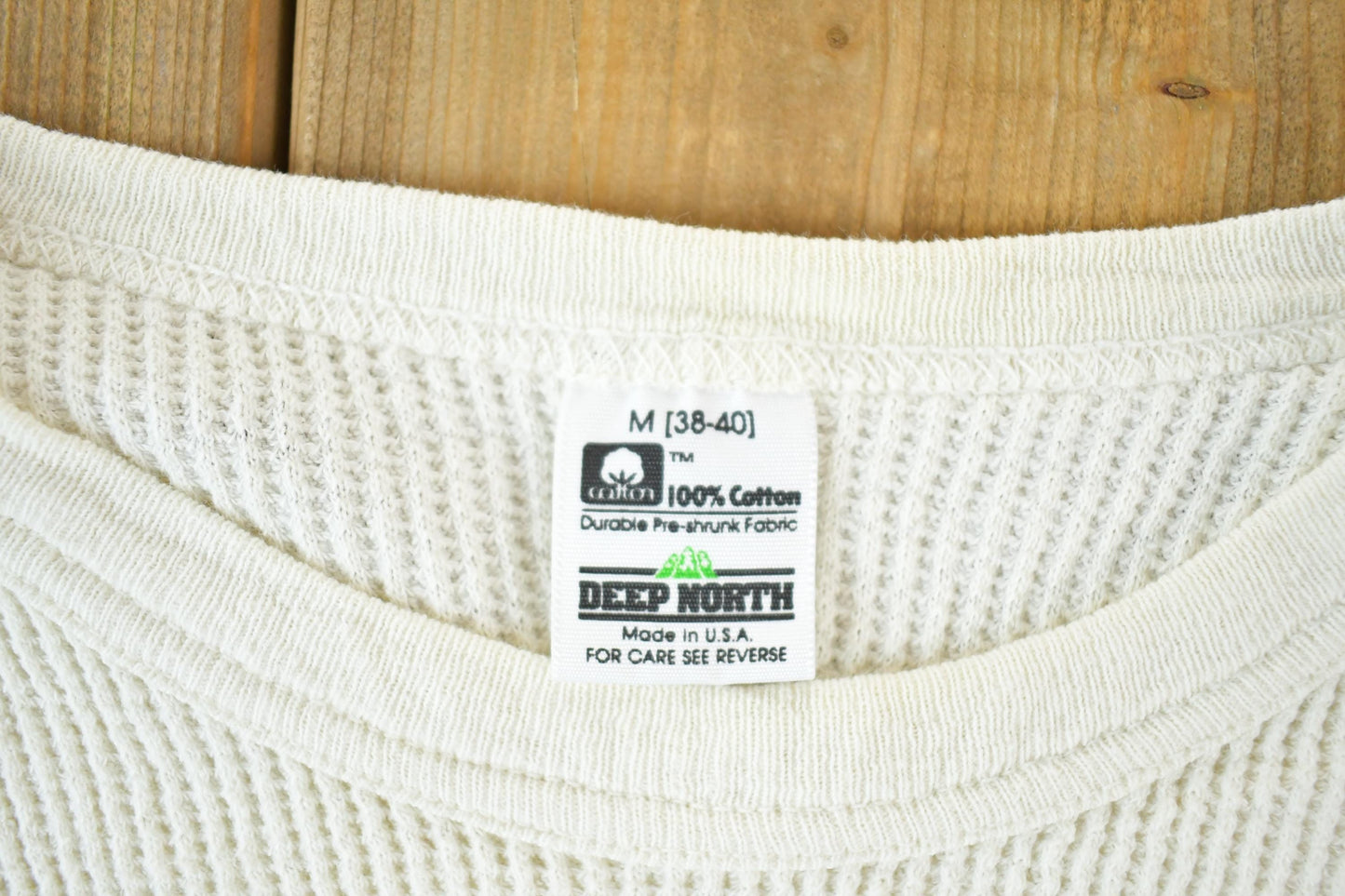 Other Clothing > Gender Neutral Adult Clothing > Hoodies & Sweatshirts > Sweatshirts Vintage 1990s Deep North Thermal Knit Crewneck Undershirt Mens M