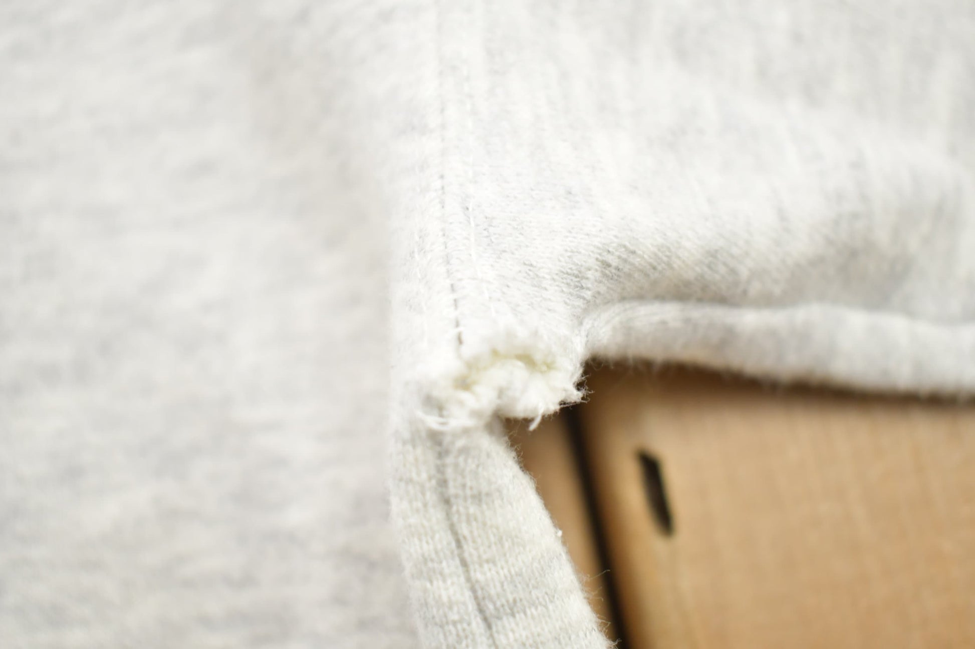 Other Clothing > Gender Neutral Adult Clothing > Hoodies & Sweatshirts > Sweatshirts Vintage 1990s Drake University Bulldogs Collegiate Jansport Crewneck NCAA Sweatshirt Men's Small