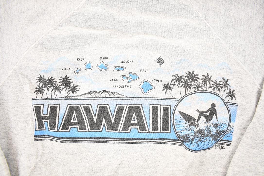 Other Clothing > Gender Neutral Adult Clothing > Hoodies & Sweatshirts > Sweatshirts Vintage 1990s Hawaii Souvenir Crewneck Sweatshirt Men's L