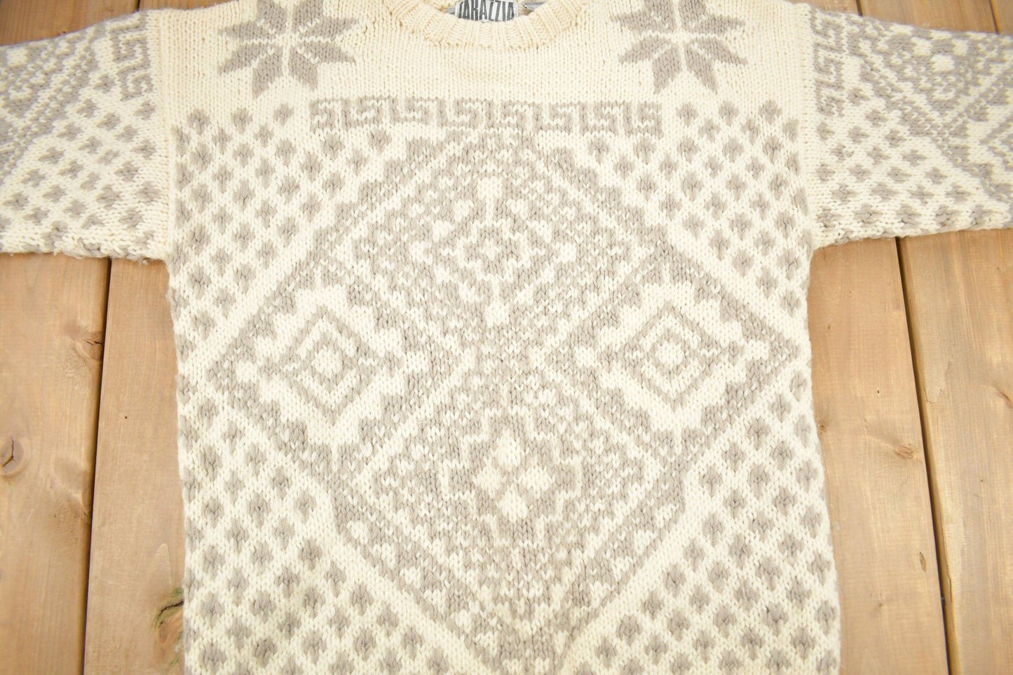 Other Clothing > Gender Neutral Adult Clothing > Hoodies & Sweatshirts > Sweatshirts Vintage 1990s Iarazzia Winter Theme Knit Crewneck Sweater Men's Medium