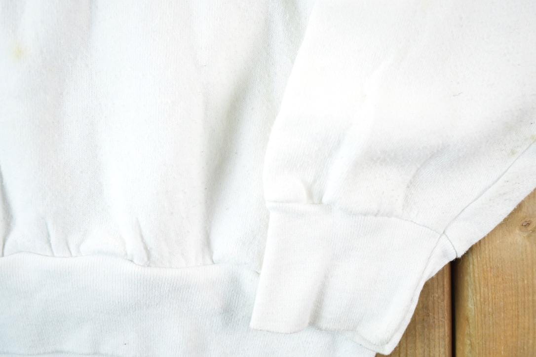 Other Clothing > Gender Neutral Adult Clothing > Hoodies & Sweatshirts > Sweatshirts Vintage 1990s Joyful Noise Unto The World Crewneck Sweatshirt Mens L