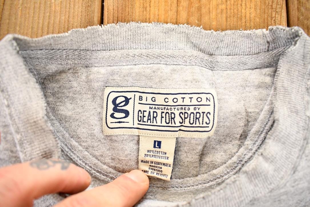 Other Clothing > Gender Neutral Adult Clothing > Hoodies & Sweatshirts > Sweatshirts Vintage 1990s Minnesota State University Big Cotton Gear For Sports Crewneck Mens L