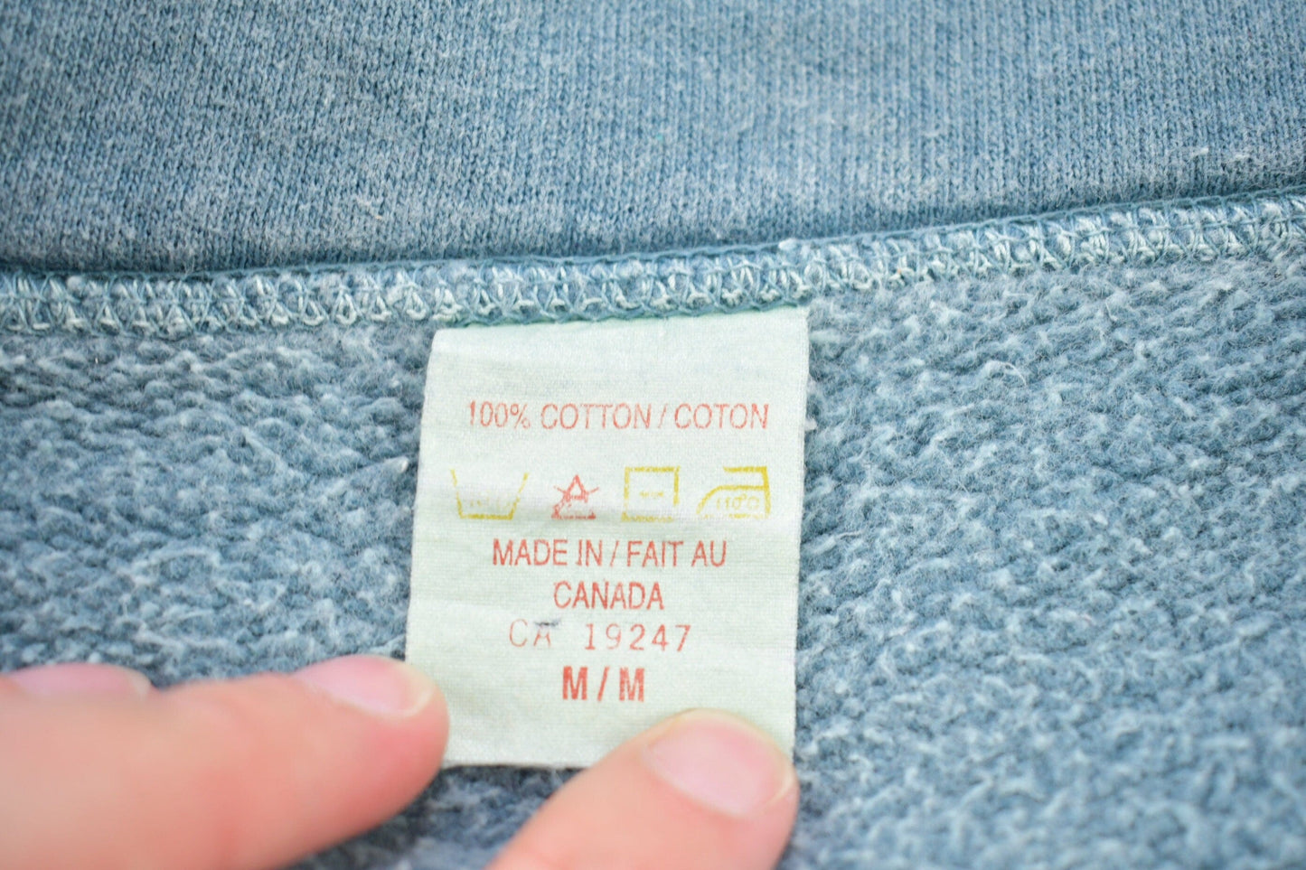 Other Clothing > Gender Neutral Adult Clothing > Hoodies & Sweatshirts > Sweatshirts Vintage 1990s Montana's Cookhouse Saloon Sweatshirt Men's Large