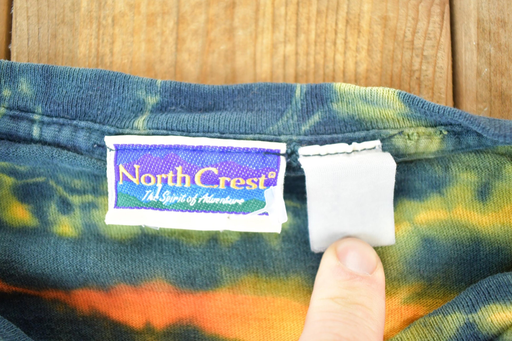 Other Clothing > Gender Neutral Adult Clothing > Hoodies & Sweatshirts > Sweatshirts Vintage 1990s Northcrest Tye Dye Crewneck Argyle Dragon Sweatshirt Mens L