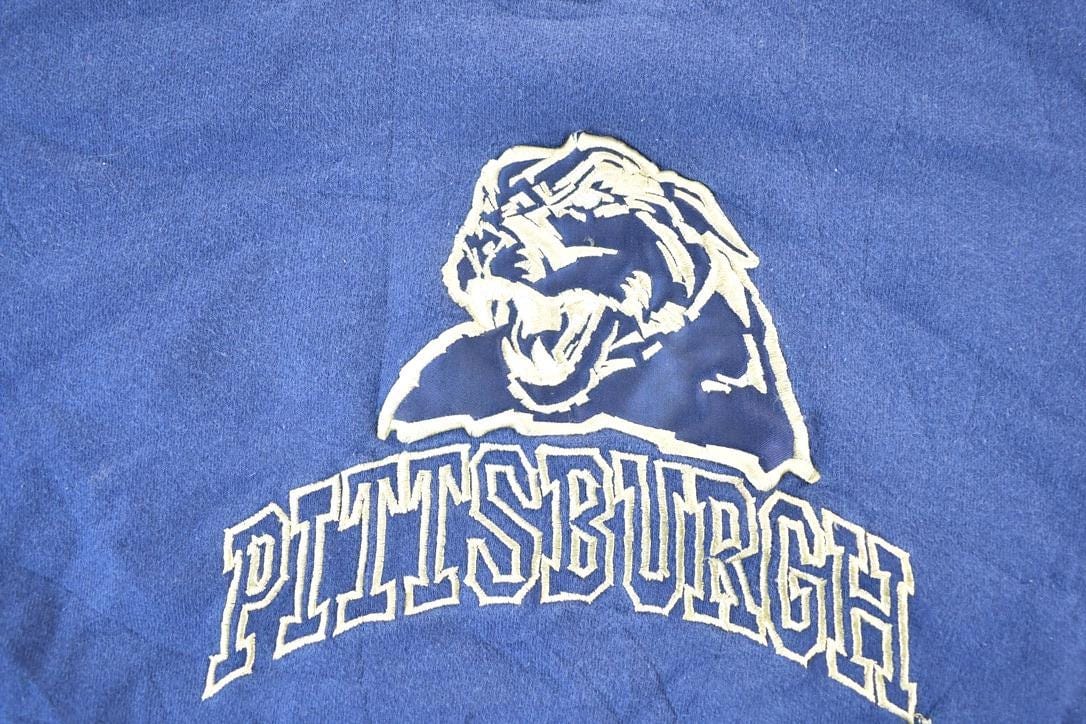 Other Clothing > Gender Neutral Adult Clothing > Hoodies & Sweatshirts > Sweatshirts Vintage 1990s Pittsburgh Turtle Creek University Crewneck Mens XL