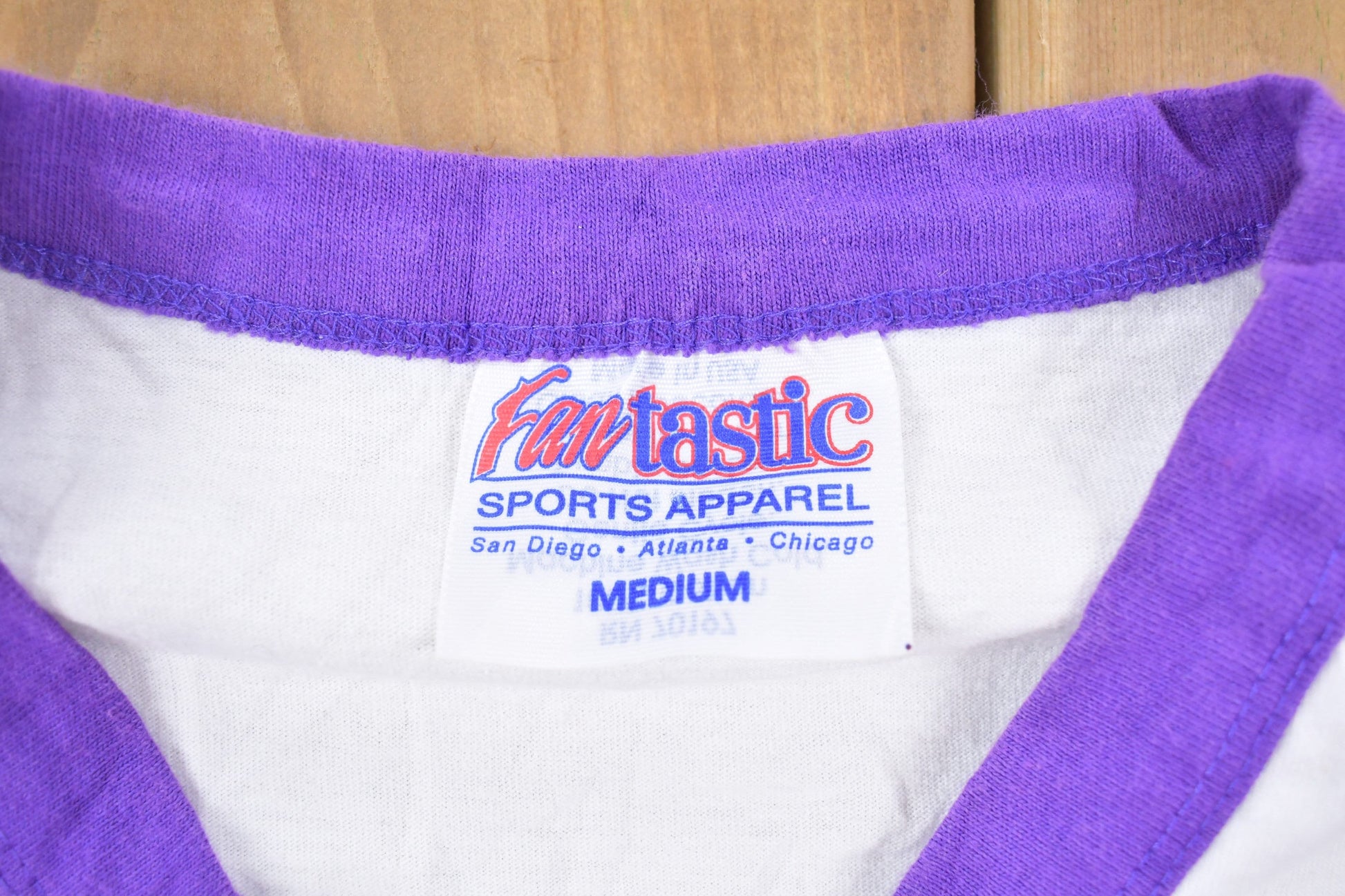 Other Clothing > Gender Neutral Adult Clothing > Hoodies & Sweatshirts > Sweatshirts Vintage 1990s River Frogs Crewneck Sweatshirt Men's Medium