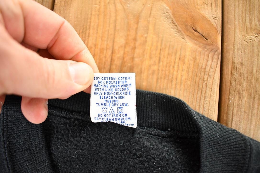 Other Clothing > Gender Neutral Adult Clothing > Hoodies & Sweatshirts > Sweatshirts Vintage 1990s River Valley Wildcats Russell Crewneck Sweatshirt Men's M