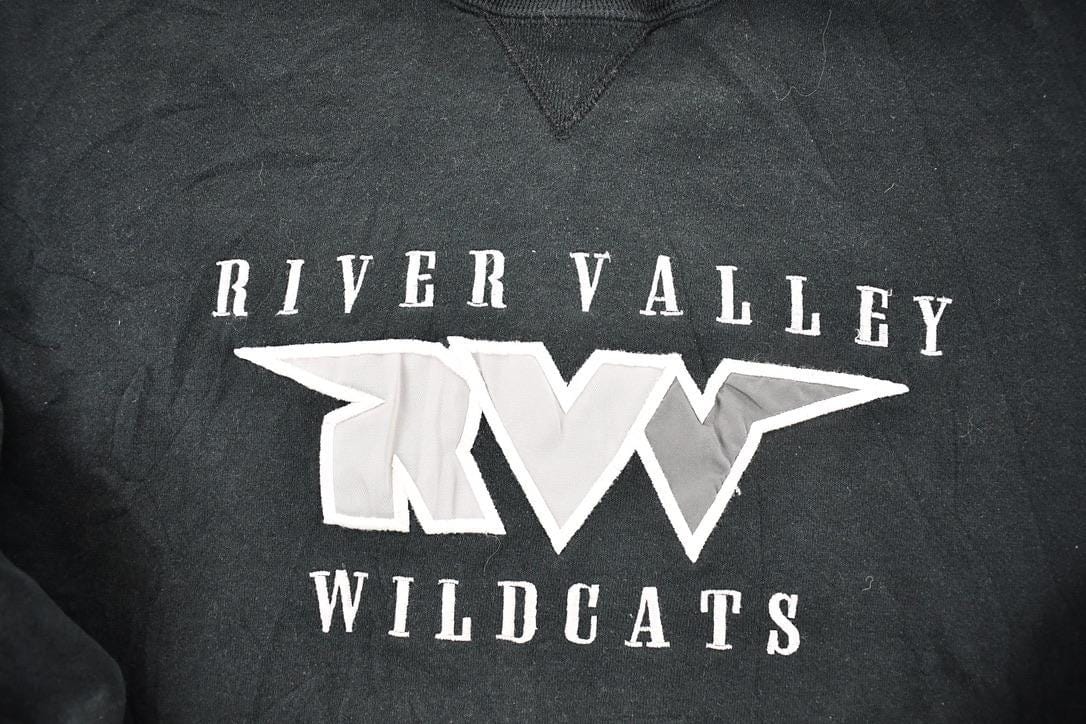 Other Clothing > Gender Neutral Adult Clothing > Hoodies & Sweatshirts > Sweatshirts Vintage 1990s River Valley Wildcats Russell Crewneck Sweatshirt Men's M