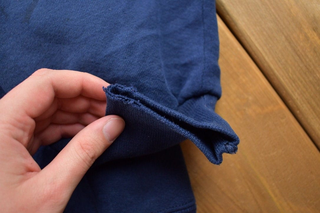 Other Clothing > Gender Neutral Adult Clothing > Hoodies & Sweatshirts > Sweatshirts Vintage 1990s Russell Athletics Blank Crewneck Sweatshirt Men's Medium