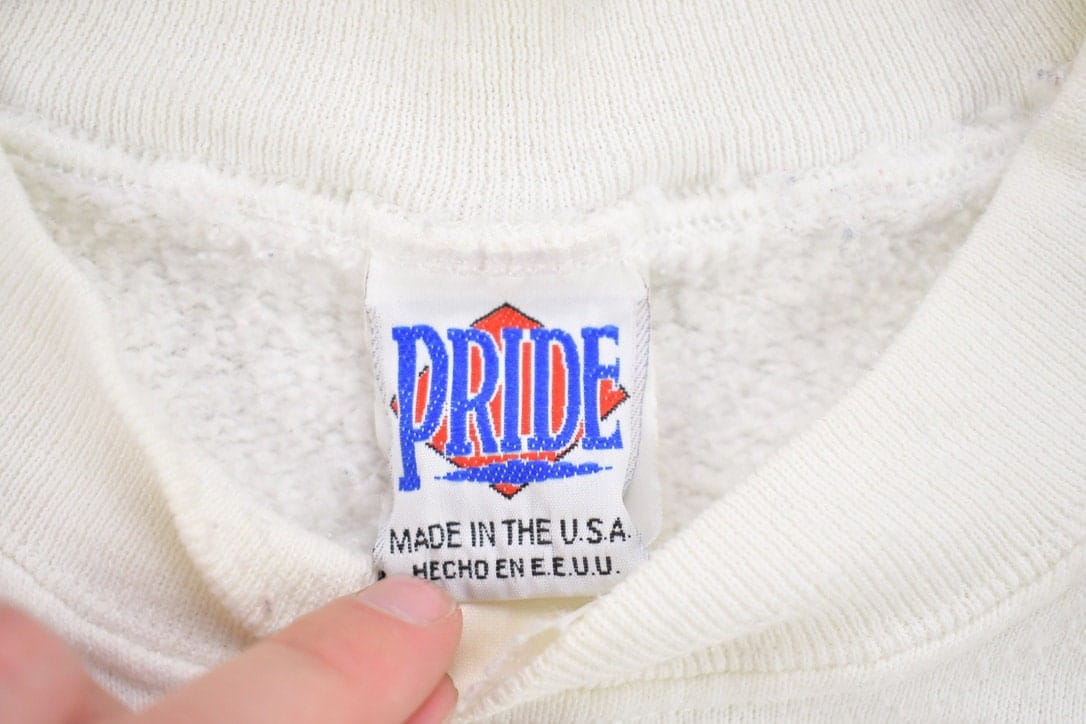 Other Clothing > Gender Neutral Adult Clothing > Hoodies & Sweatshirts > Sweatshirts Vintage 1990s Santa Theme Christmas Sweater Men's Medium