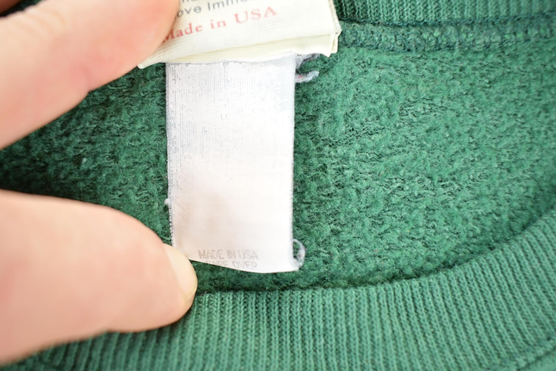 Other Clothing > Gender Neutral Adult Clothing > Hoodies & Sweatshirts > Sweatshirts Vintage 1990s Seasons Greetings Little Canada MN Crewneck Sweatshirt Mens L