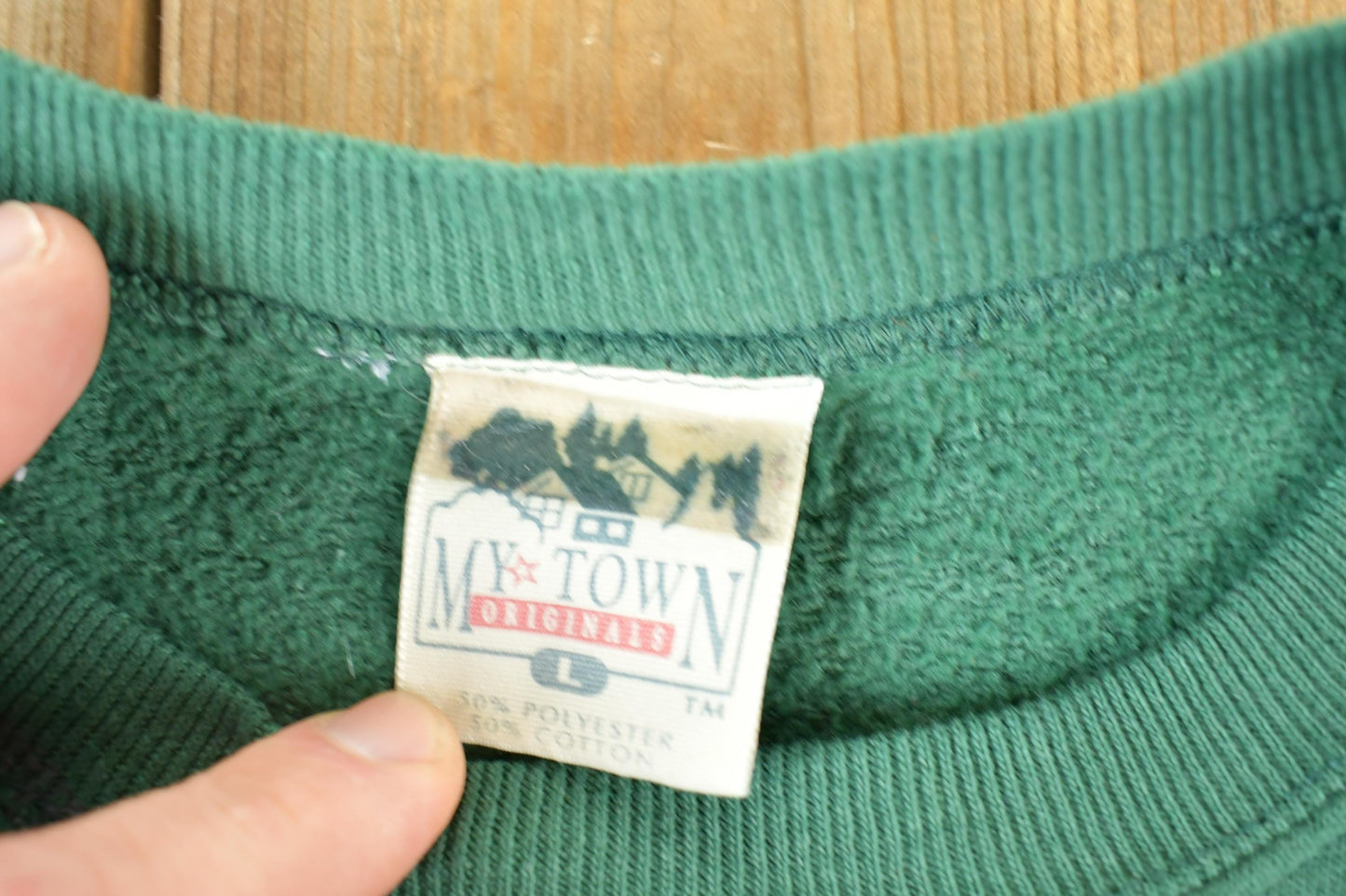 Other Clothing > Gender Neutral Adult Clothing > Hoodies & Sweatshirts > Sweatshirts Vintage 1990s Seasons Greetings Little Canada MN Crewneck Sweatshirt Mens L