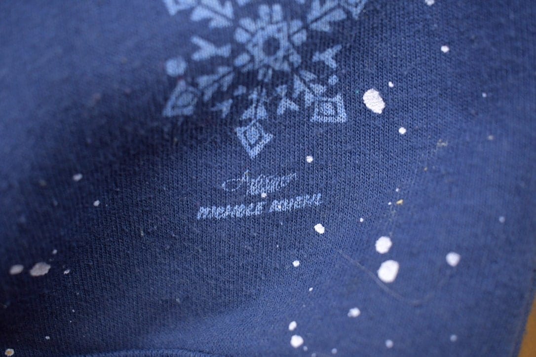 Other Clothing > Gender Neutral Adult Clothing > Hoodies & Sweatshirts > Sweatshirts Vintage 1990s Snowman Theme Christmas Sweater Men's L