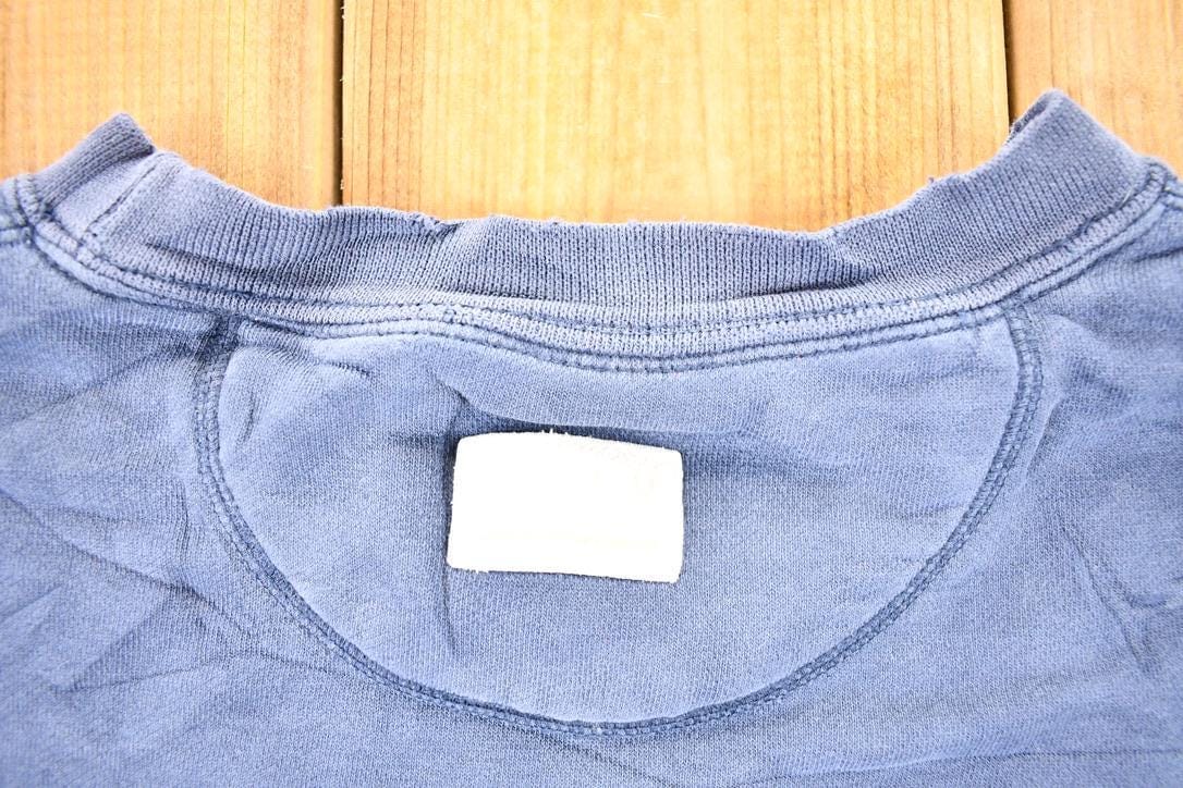 Other Clothing > Gender Neutral Adult Clothing > Hoodies & Sweatshirts > Sweatshirts Vintage 1990s South Dakota University Crewneck Mens XL