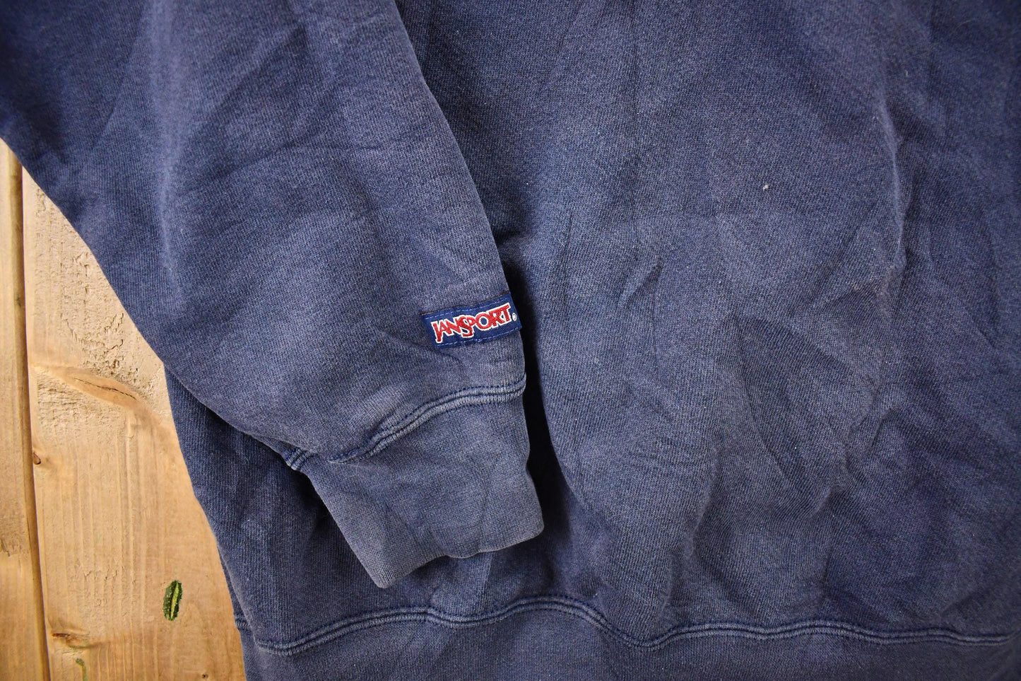 Other Clothing > Gender Neutral Adult Clothing > Hoodies & Sweatshirts > Sweatshirts Vintage 1990s St Mary's University Jansport Crewneck Sweatshirt Mens M