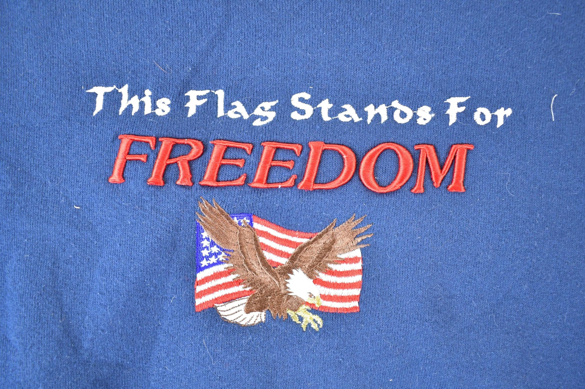 Other Clothing > Gender Neutral Adult Clothing > Hoodies & Sweatshirts > Sweatshirts Vintage 1990s This Flag Stands for Freedom Crewneck Sweatshirt Mens L