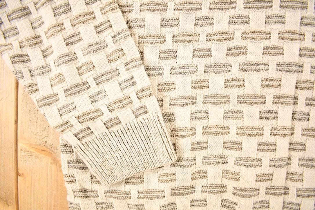 Other Clothing > Gender Neutral Adult Clothing > Hoodies & Sweatshirts > Sweatshirts Vintage 1990s Towncraft Knit Abstract Pattern Crewneck Sweater Mens L