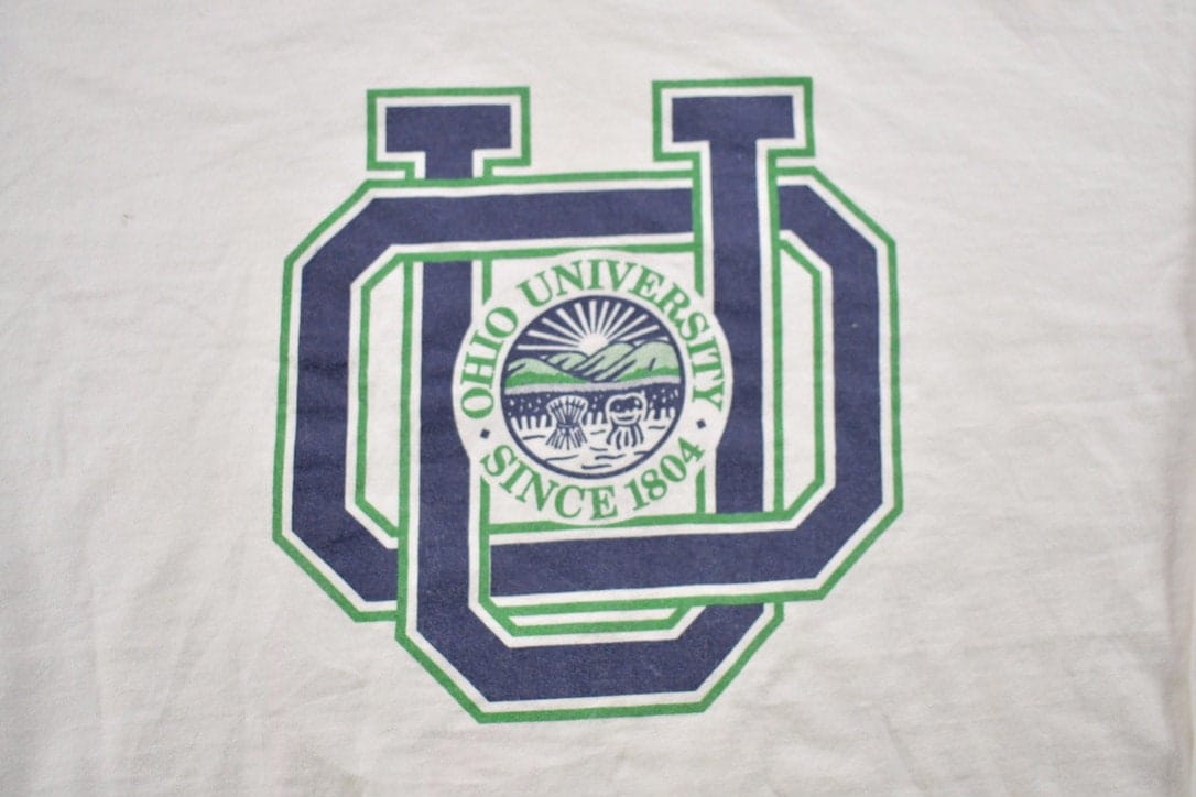 Other Clothing > Gender Neutral Adult Clothing > Hoodies & Sweatshirts > Sweatshirts Vintage 1990s University Of Ohio Collegiate Crewneck Shirt Men's Large
