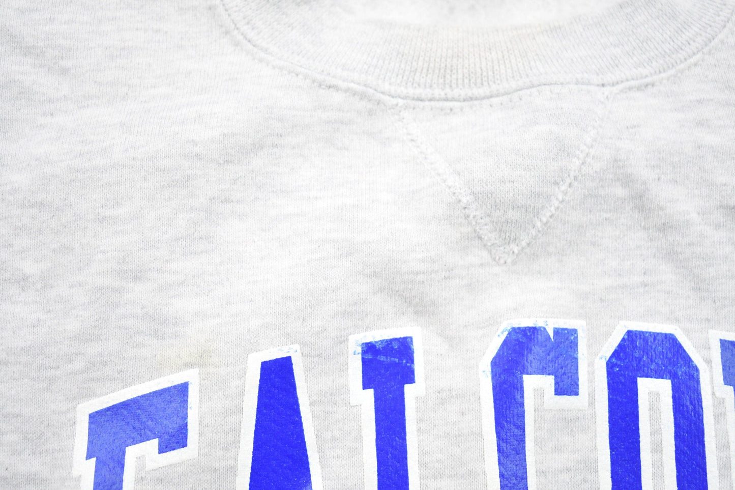 Other Clothing > Gender Neutral Adult Clothing > Hoodies & Sweatshirts > Sweatshirts Vintage 1990s USA Air Force Academy Falcons Collegiate Crewneck Men's Medium