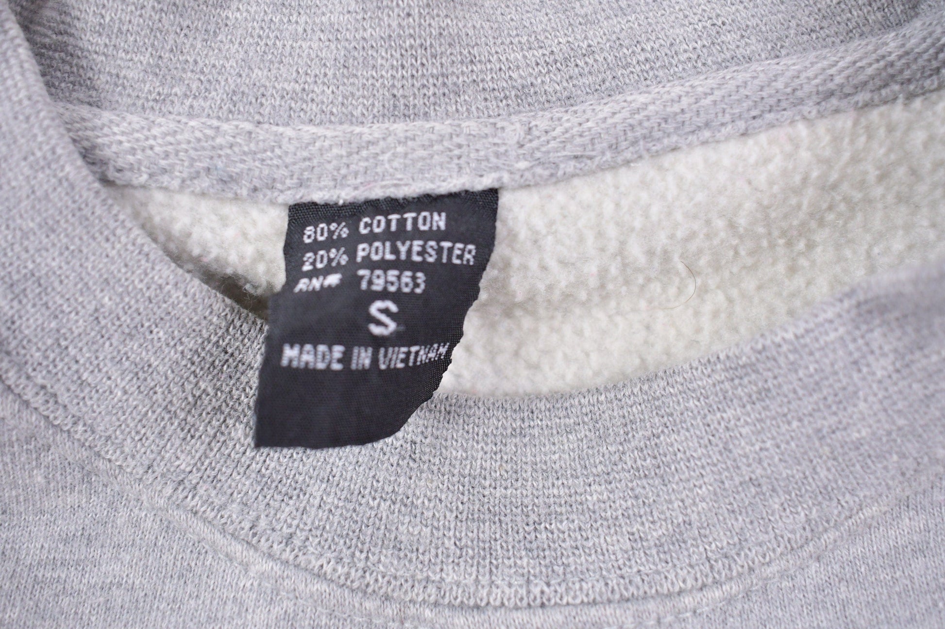 Other Clothing > Gender Neutral Adult Clothing > Hoodies & Sweatshirts > Sweatshirts Vintage 1990s West Seneca Crewneck Sweatshirt Men's Small