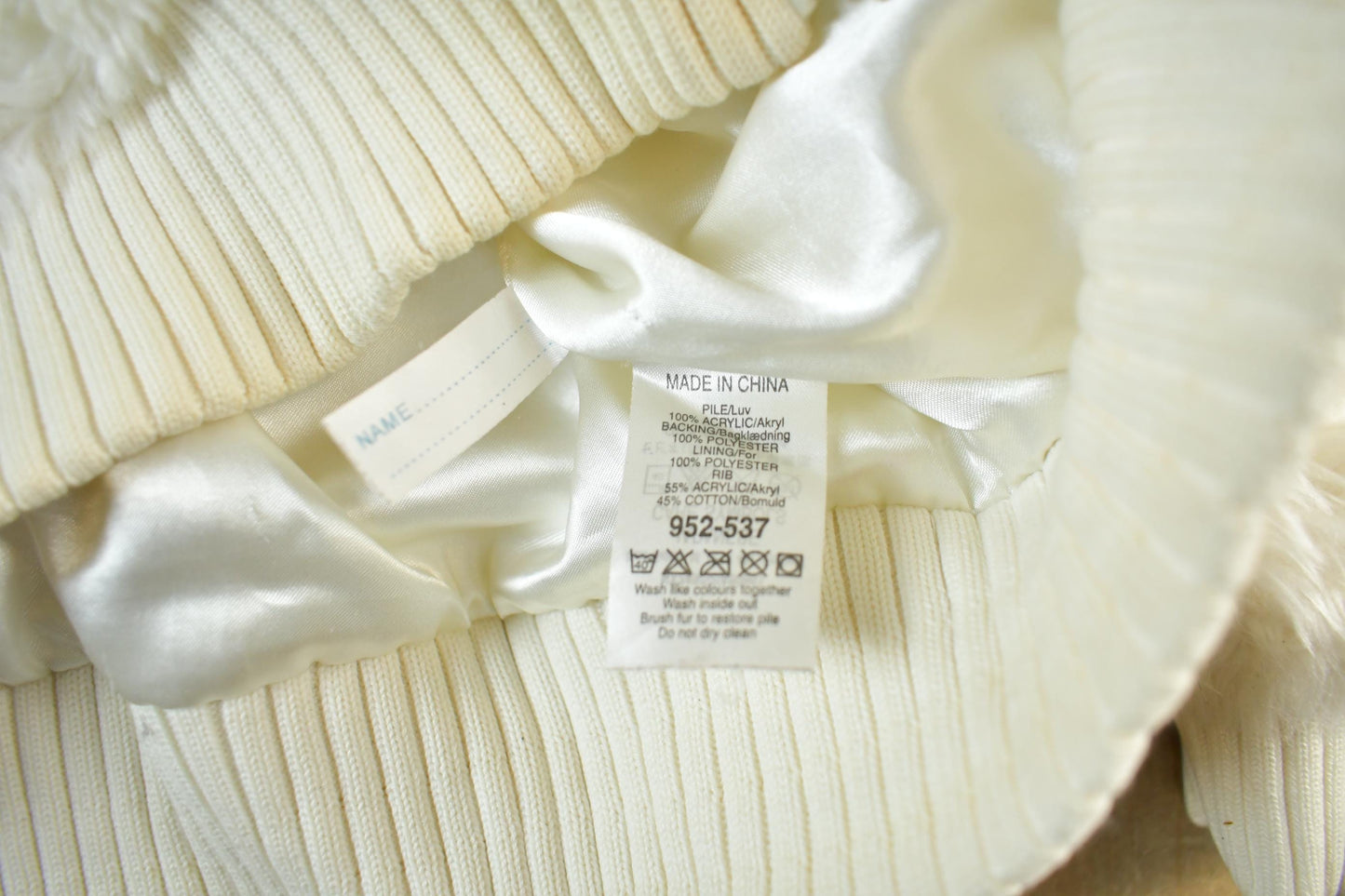 Other Clothing > Gender Neutral Adult Clothing > Hoodies & Sweatshirts > Sweatshirts Vintage 2000s Next Deep Pile Fuzzy Fleece Sweater Jacket Women's Small