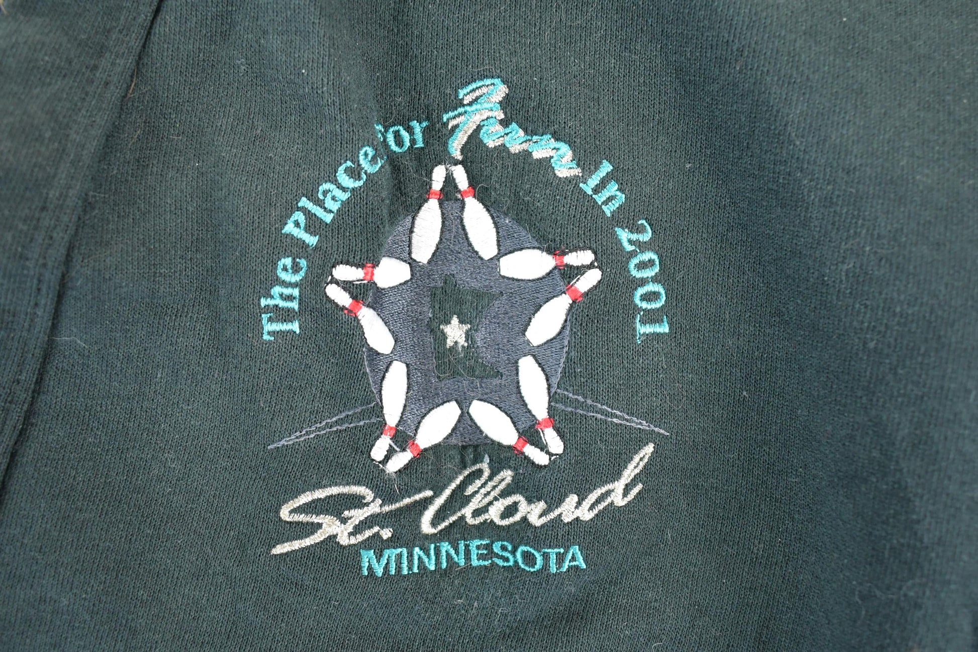 Other Clothing > Gender Neutral Adult Clothing > Hoodies & Sweatshirts > Sweatshirts Vintage 2001 St Cloud Minnesota Bowling Cardigan Sweatshirt Mens L