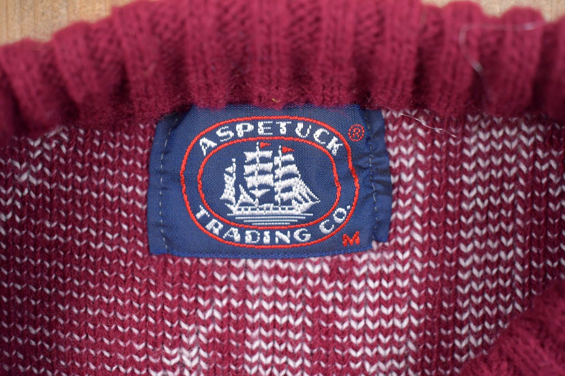 Other Clothing > Gender Neutral Adult Clothing > Hoodies & Sweatshirts > Sweatshirts Vintage Knitted Aspetuck Trading Co Sweater Men's Large