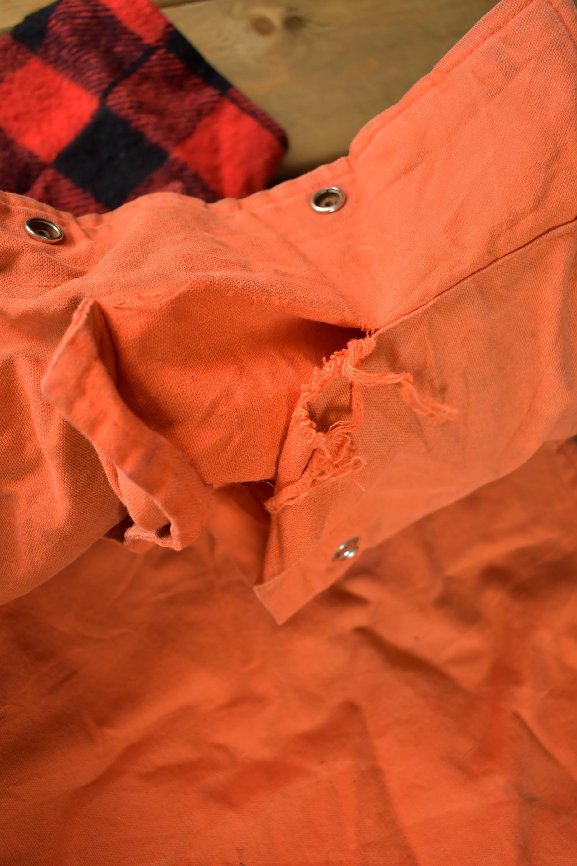 Other Clothing > Gender Neutral Adult Clothing > Jackets & Coats Vintage 1960s 1970s Buffalo Plaid Hunting Jacket Men's Large