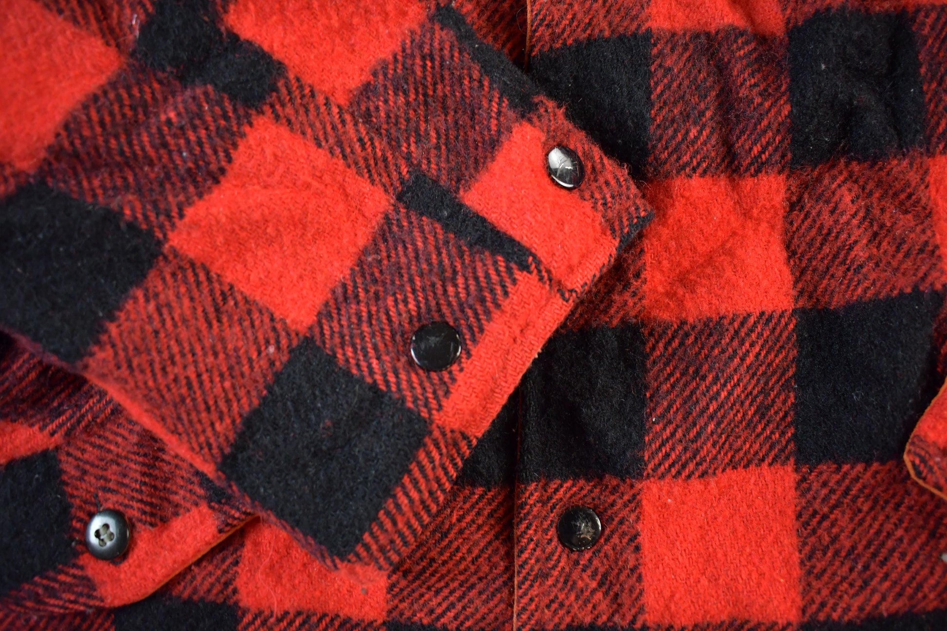 Other Clothing > Gender Neutral Adult Clothing > Jackets & Coats Vintage 1960s 1970s Buffalo Plaid Hunting Jacket Men's Large