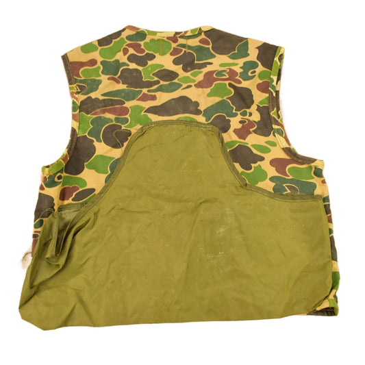 Other Clothing > Gender Neutral Adult Clothing > Jackets & Coats Vintage 1970s Saf T Bak Camo Hunting Vest Men's Medium