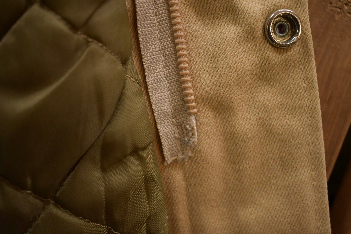 Other Clothing > Gender Neutral Adult Clothing > Jackets & Coats Vintage 1980s Jackets By Price Outdoorsman Jacket Men's Medium