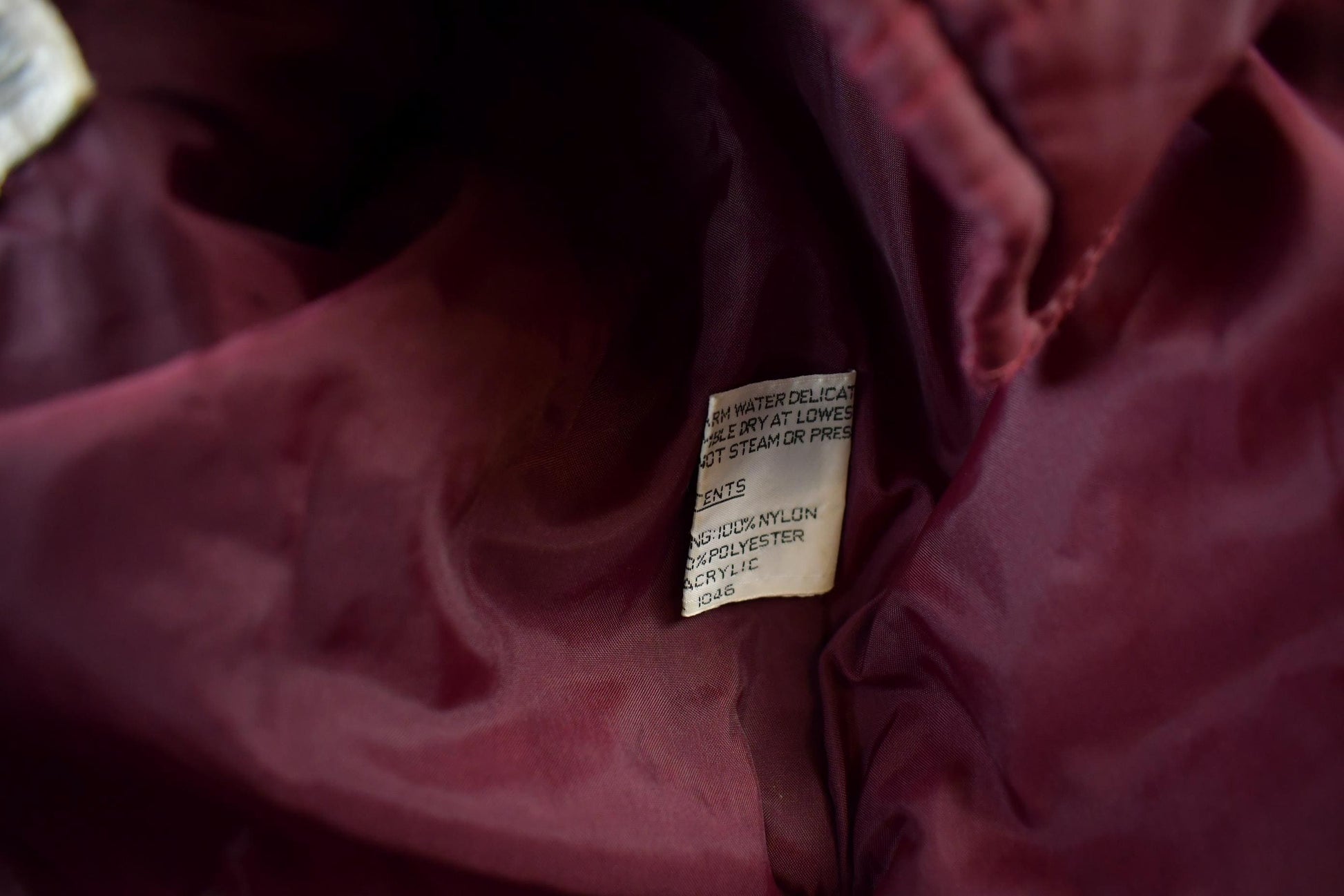 Other Clothing > Gender Neutral Adult Clothing > Jackets & Coats Vintage 1980s Nylon Ski Button Up Jacket Women's XL