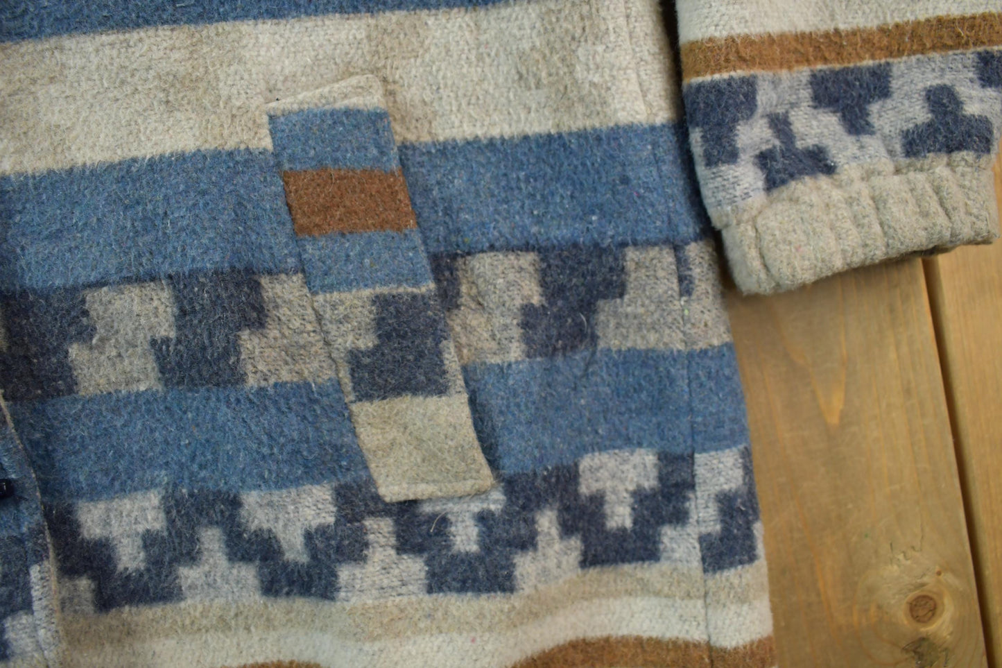 Other Clothing > Gender Neutral Adult Clothing > Jackets & Coats Vintage 1990s New York Girl Hooded Field Jacket Abstract Wool Men's Large