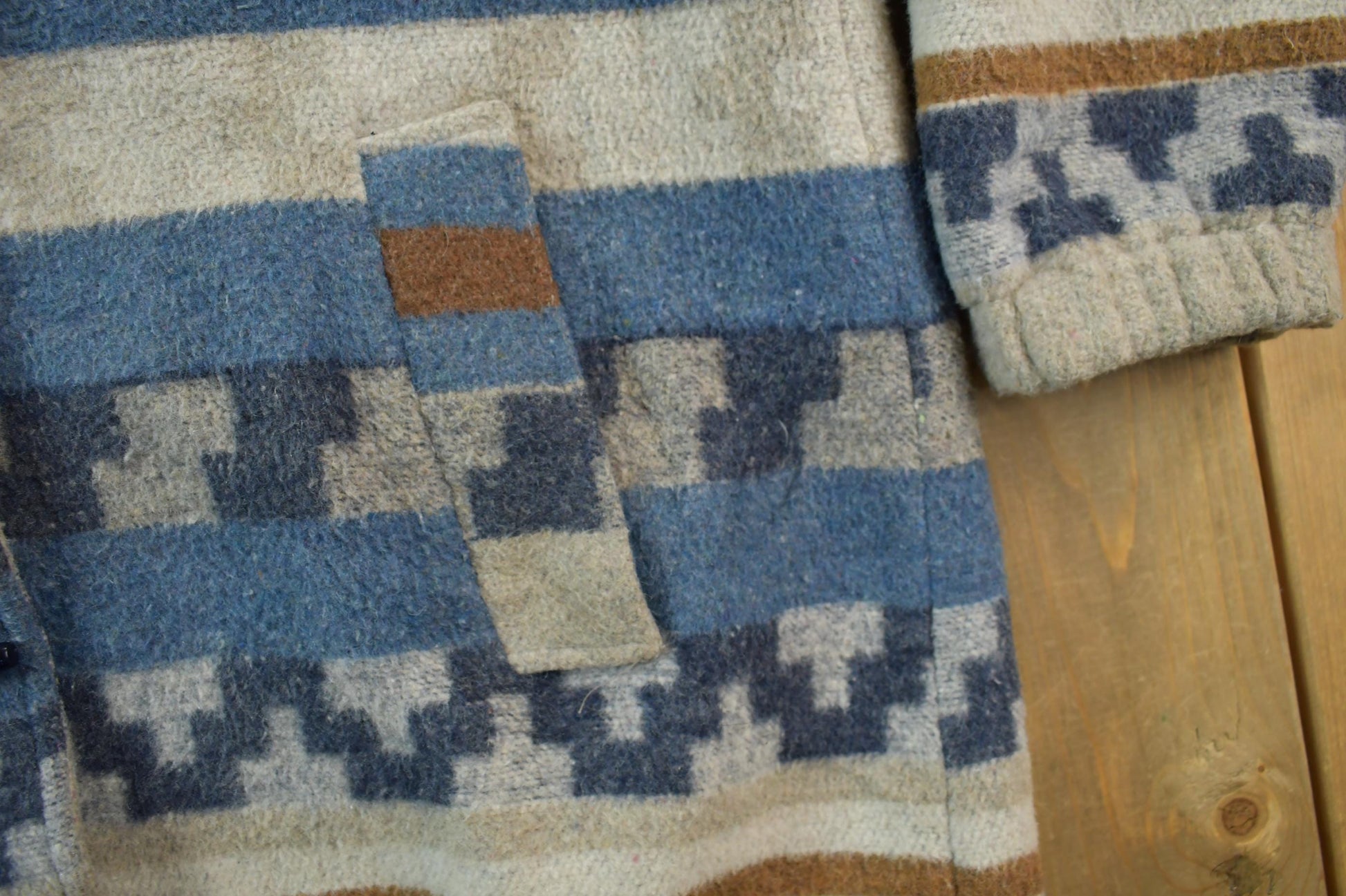 Other Clothing > Gender Neutral Adult Clothing > Jackets & Coats Vintage 1990s New York Girl Hooded Field Jacket Abstract Wool Men's Large