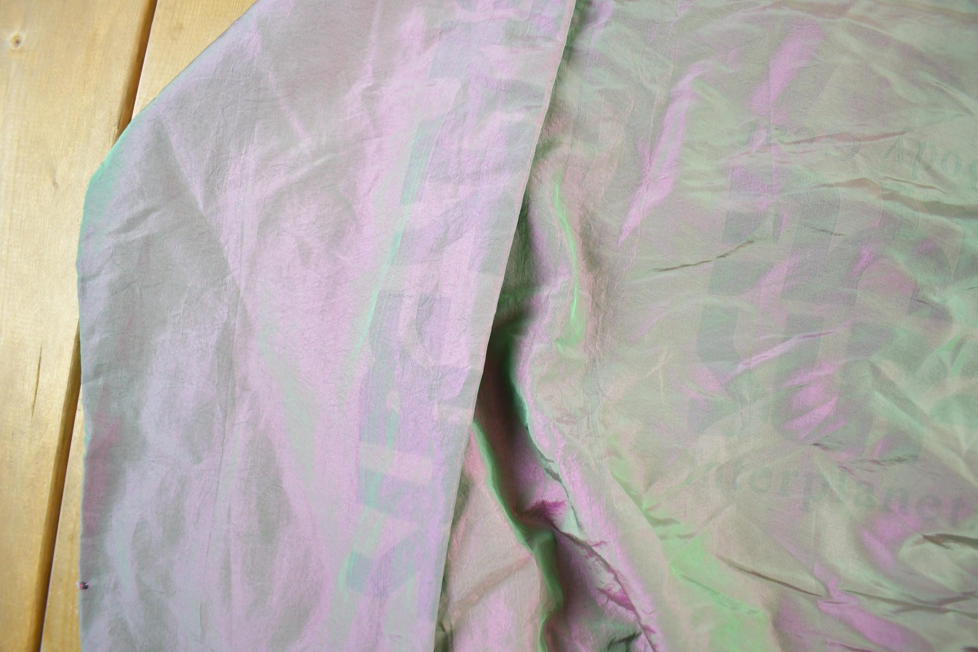 Other Clothing > Gender Neutral Adult Clothing > Jackets & Coats Vintage 1990s Surf's Up International Body Gear Iridescent Windbreaker Jacket Men's XL