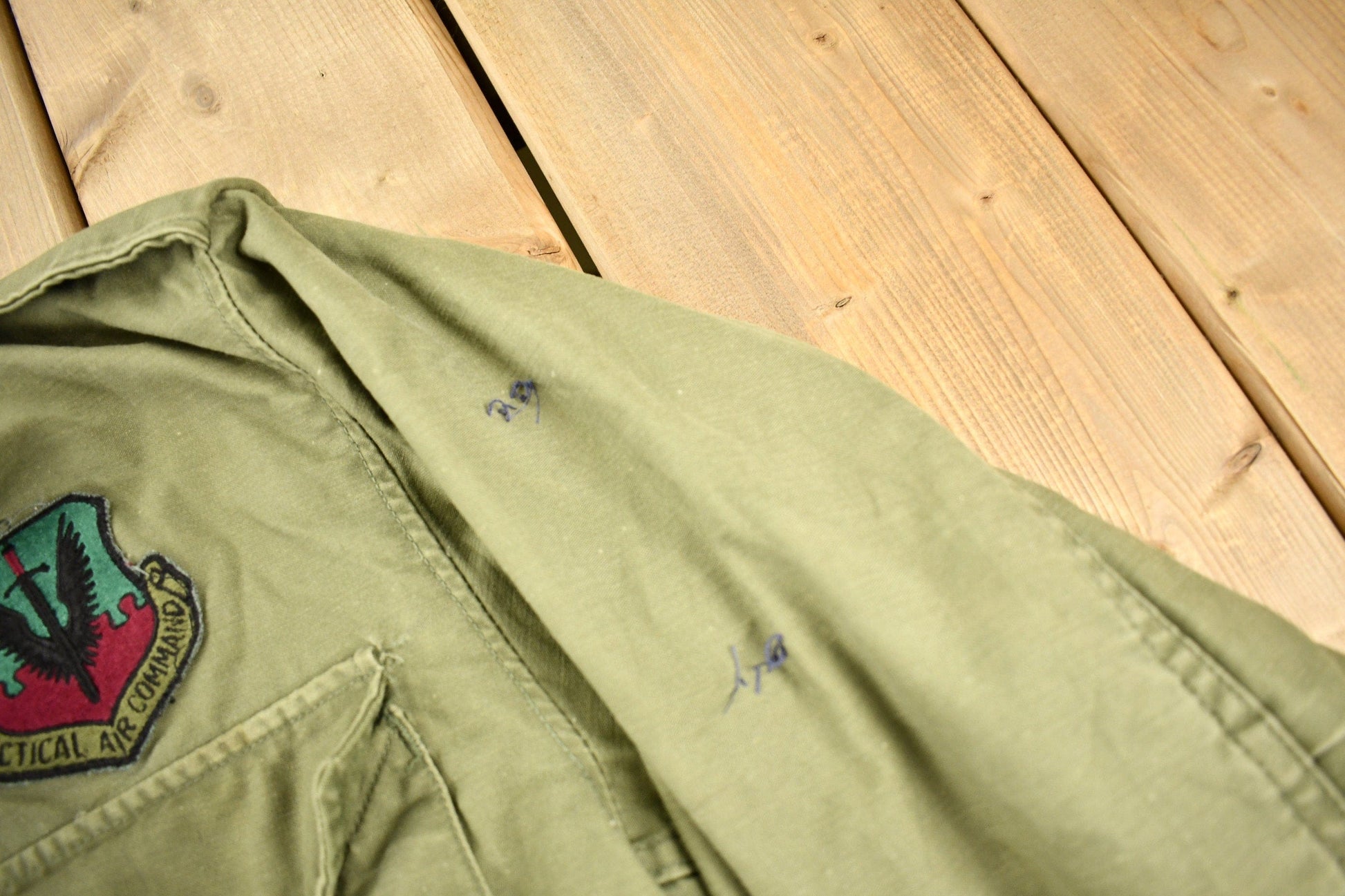 Other Clothing > Gender Neutral Adult Clothing > Jackets & Coats Vintage 2000 Military Cold Weather Field Coat Men's Large