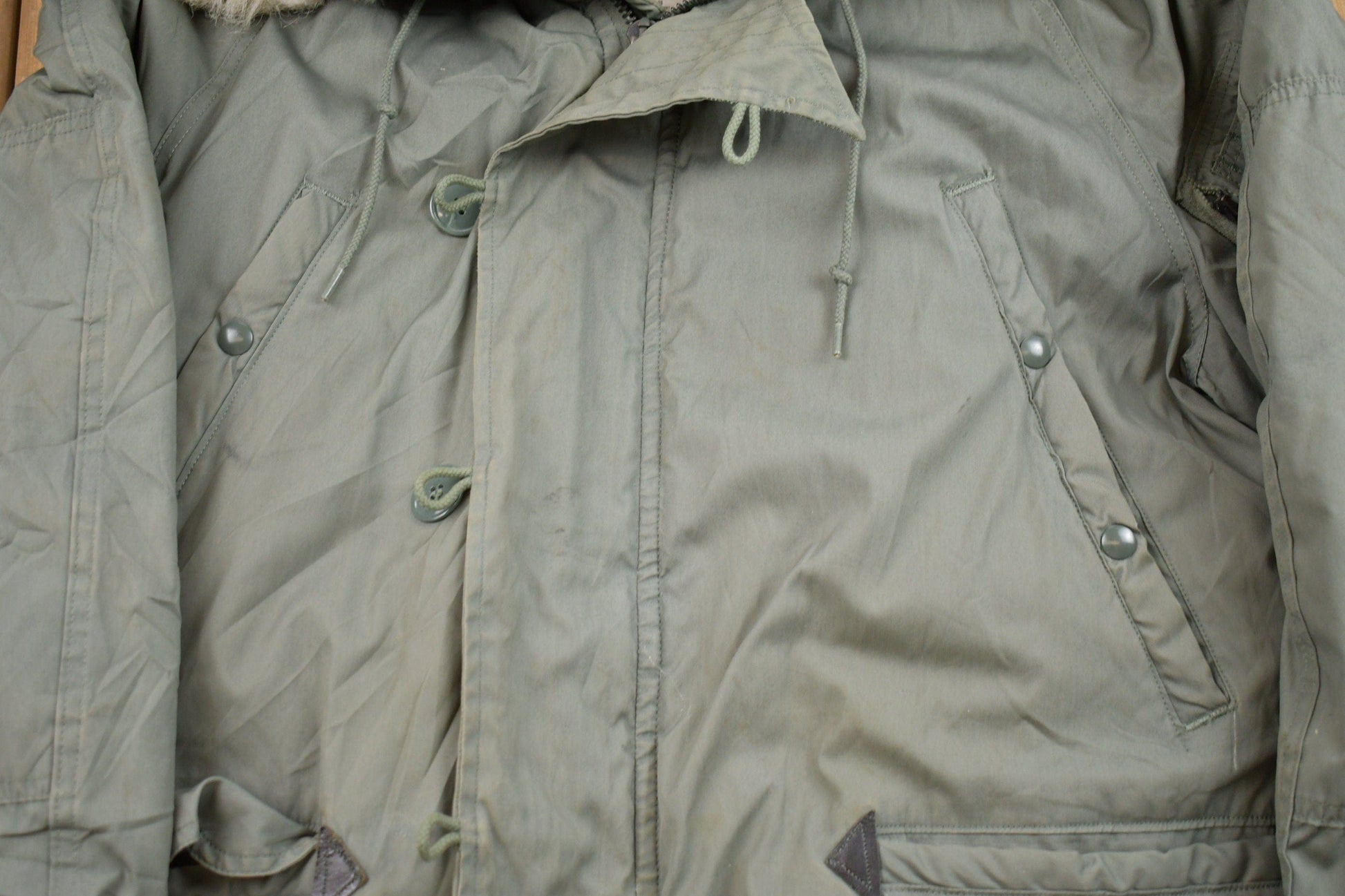Other Clothing > Gender Neutral Adult Clothing > Jackets & Coats Vintage 2000 Military Parka Men's Medium