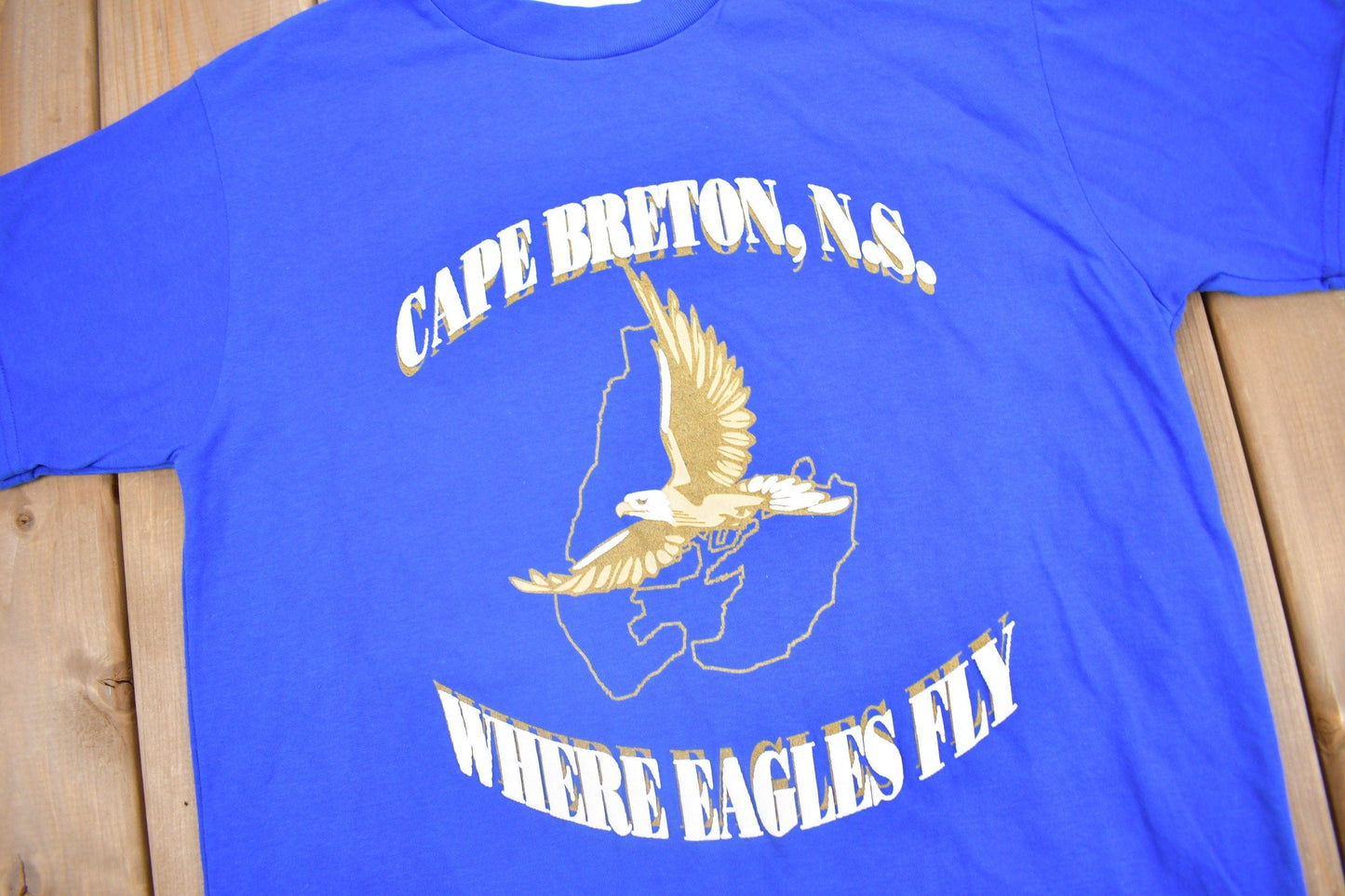 Other Clothing > Gender Neutral Adult Clothing > Tops & Tees > T Shirts Vintage 1980s Cape Breton Nova Scotia Where Eagles Fly Graphic T-Shirt Men's Medium