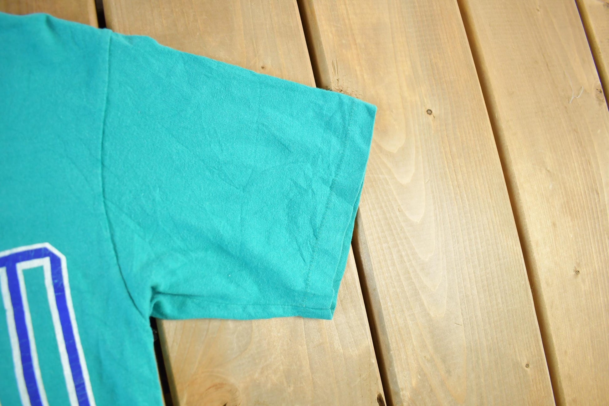 Other Clothing > Gender Neutral Adult Clothing > Tops & Tees > T Shirts Vintage 1980s Cape Cod Mass Graphic Souvenir T Shirt Men's Small