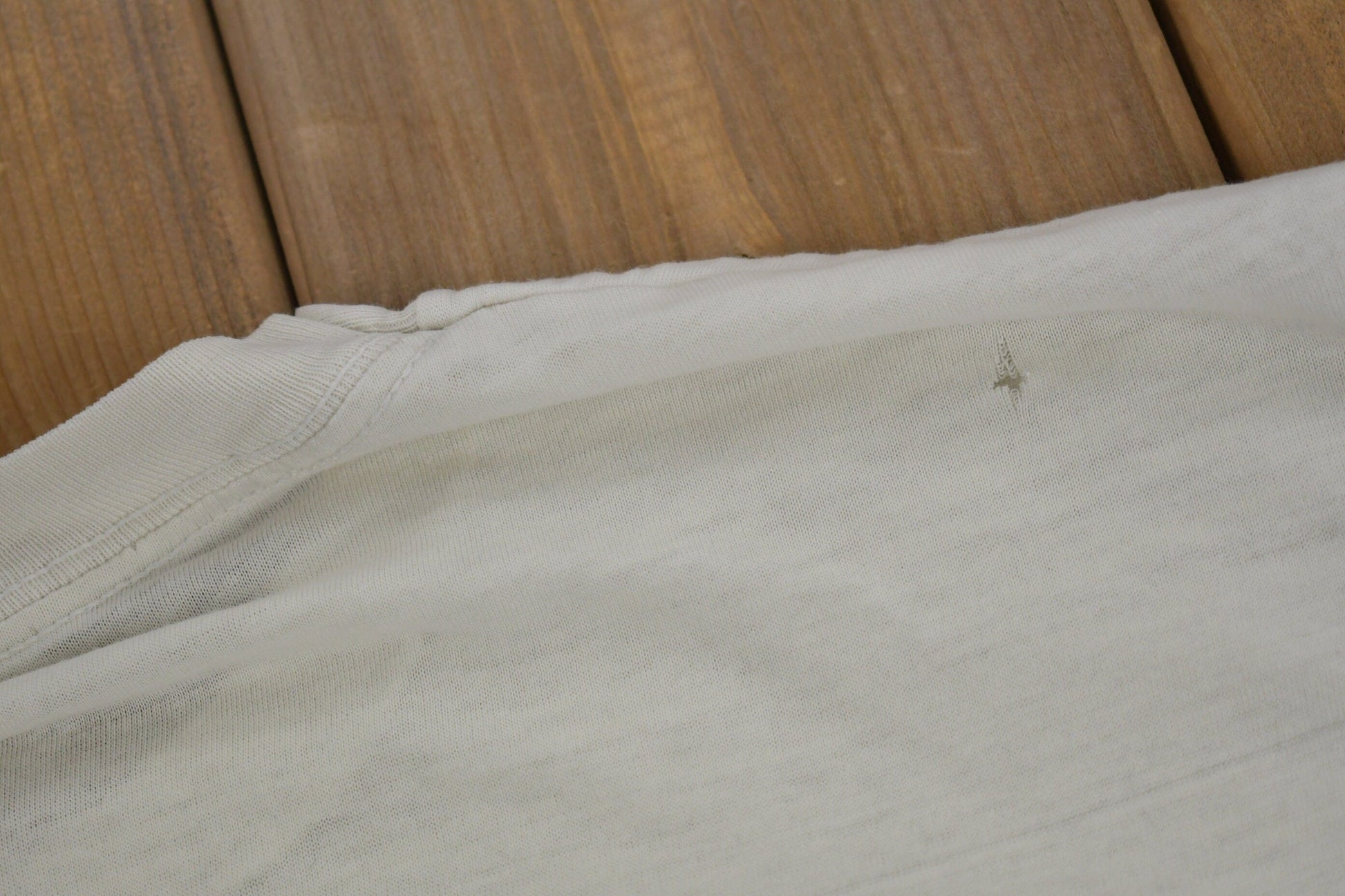 Other Clothing > Gender Neutral Adult Clothing > Tops & Tees > T Shirts Vintage 1980s Lamb's Rum "So Good Its Baaaad" Graphic T Shirt Men's M