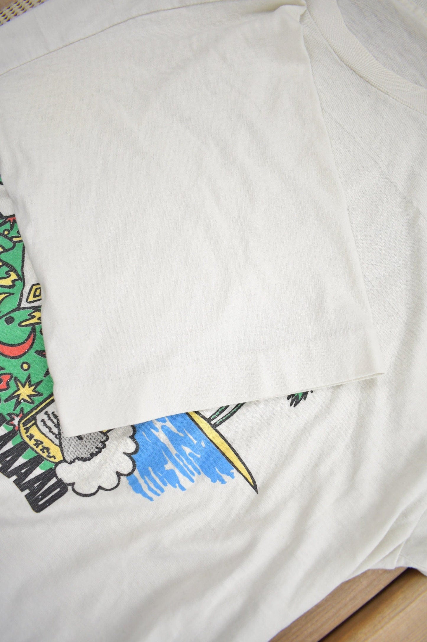 Other Clothing > Gender Neutral Adult Clothing > Tops & Tees > T Shirts Vintage 1980s Lamb's Rum "So Good Its Baaaad" Graphic T Shirt Men's M