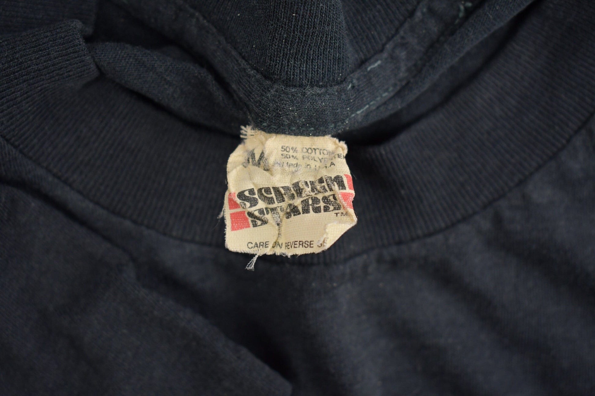 Other Clothing > Gender Neutral Adult Clothing > Tops & Tees > T Shirts Vintage 1980s The Rocking' Crown Concert Club Souvenir T Shirt Men's Small