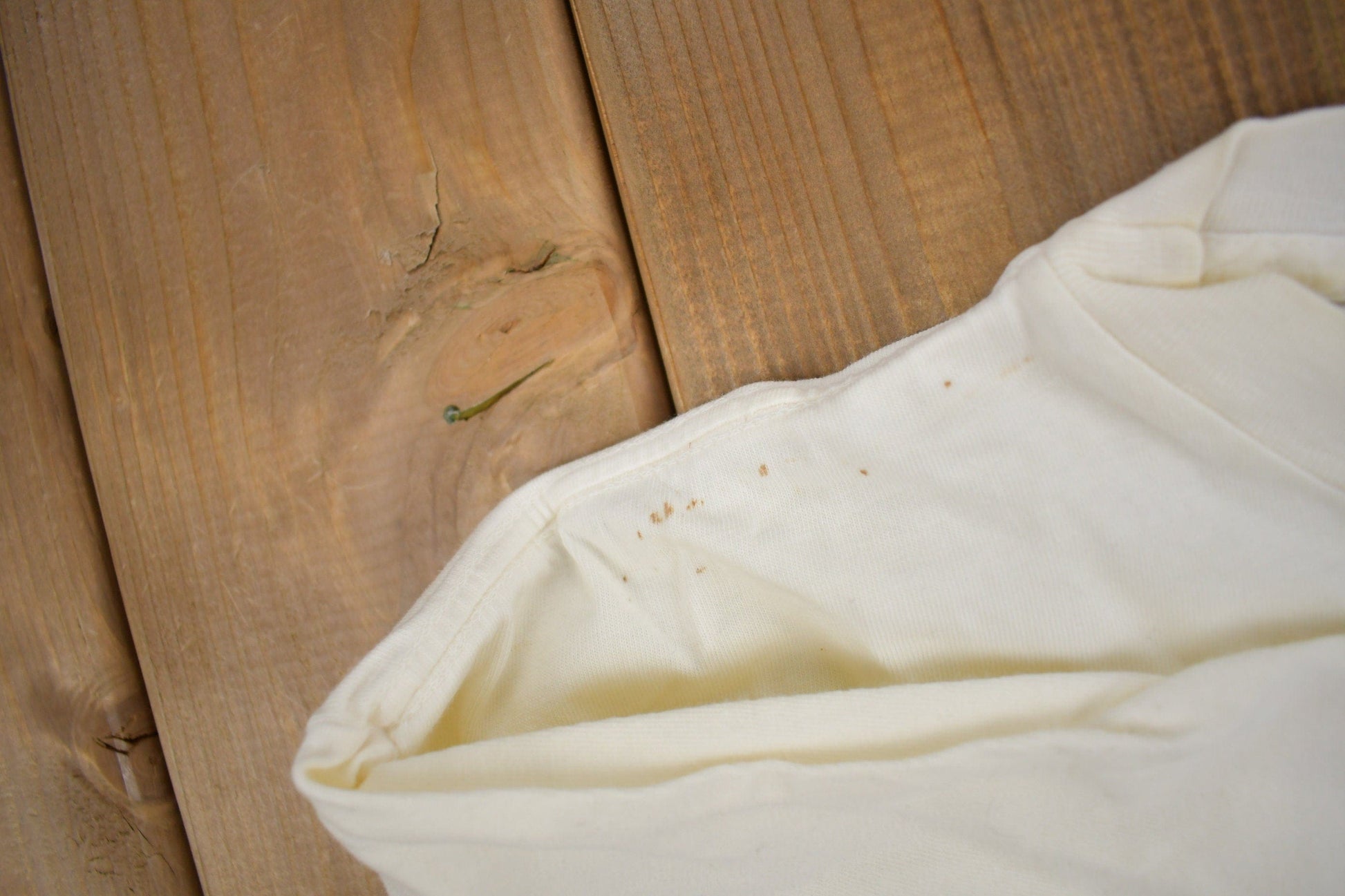 Other Clothing > Gender Neutral Adult Clothing > Tops & Tees > T Shirts Vintage 1990 10,000 Trees For The Rogue Valley Graphic T Shirt Men's Large