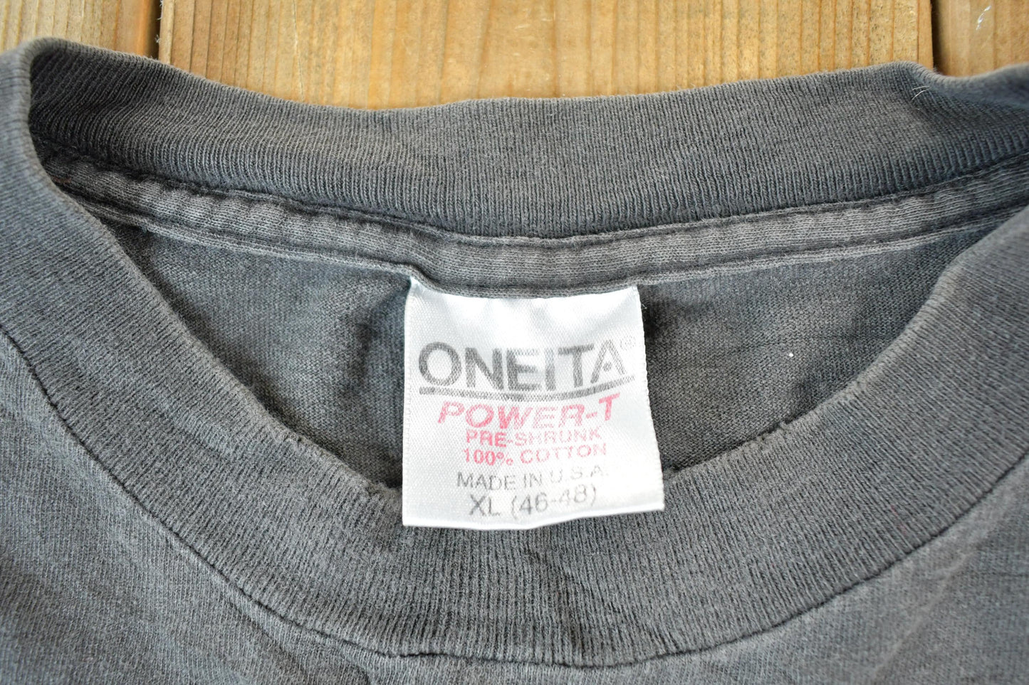 Other Clothing > Gender Neutral Adult Clothing > Tops & Tees > T Shirts Vintage 1990s Bunkers Music Bar And Grill Souvenir T-Shirt Mens XL