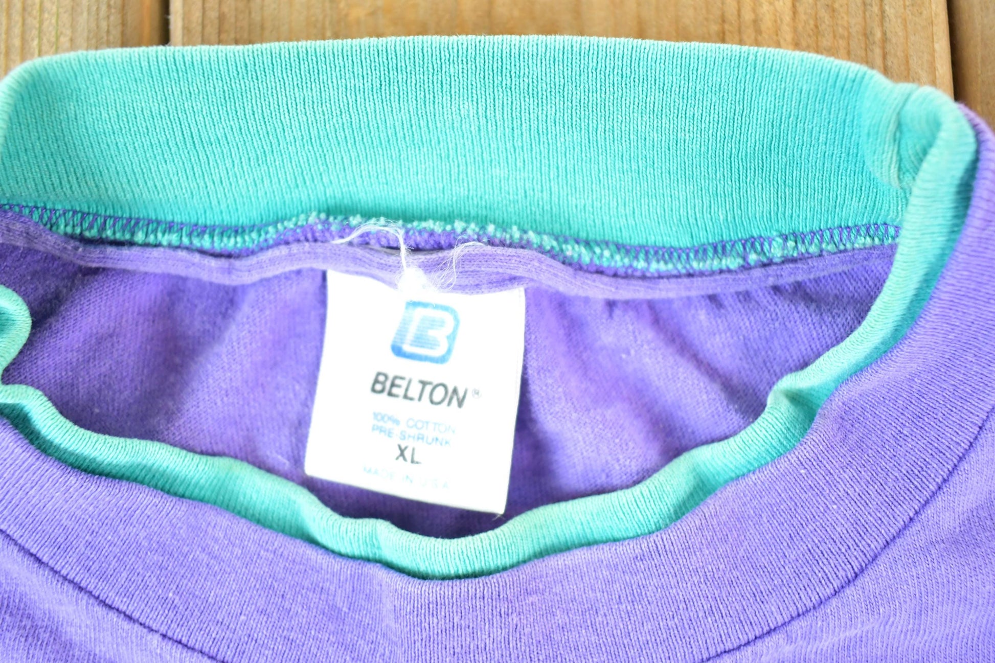 Other Clothing > Gender Neutral Adult Clothing > Tops & Tees > T Shirts Vintage 1990s HP Ride The Wave Response Centre Souvenir Double Collar T-Shirt Mens XL