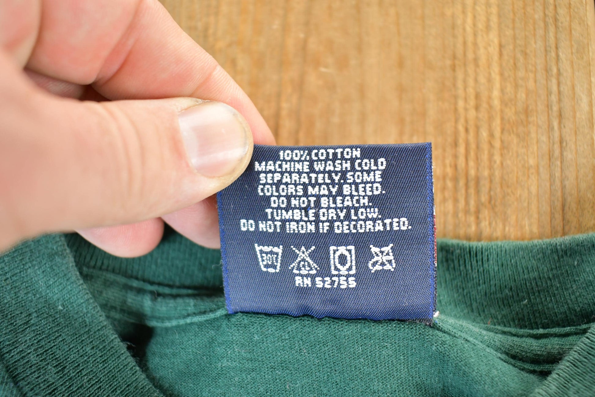 Other Clothing > Gender Neutral Adult Clothing > Tops & Tees > T Shirts Vintage 1990s Jansport Naval Academy Souvenir T-Shirt Mens L