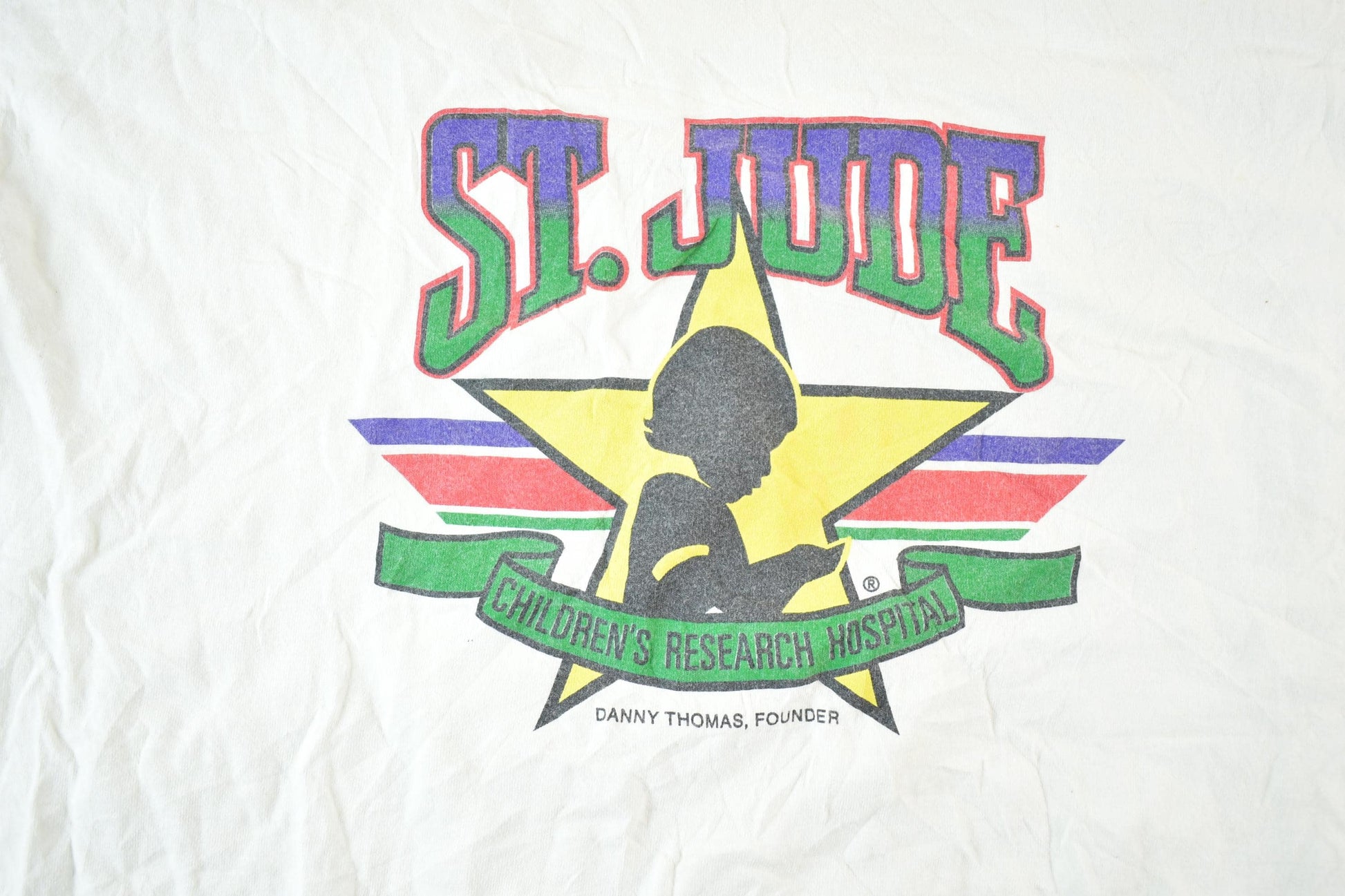 Other Clothing > Gender Neutral Adult Clothing > Tops & Tees > T Shirts Vintage 1990s St Jude Children's Research Hospital Souvenir T-Shirt Mens L
