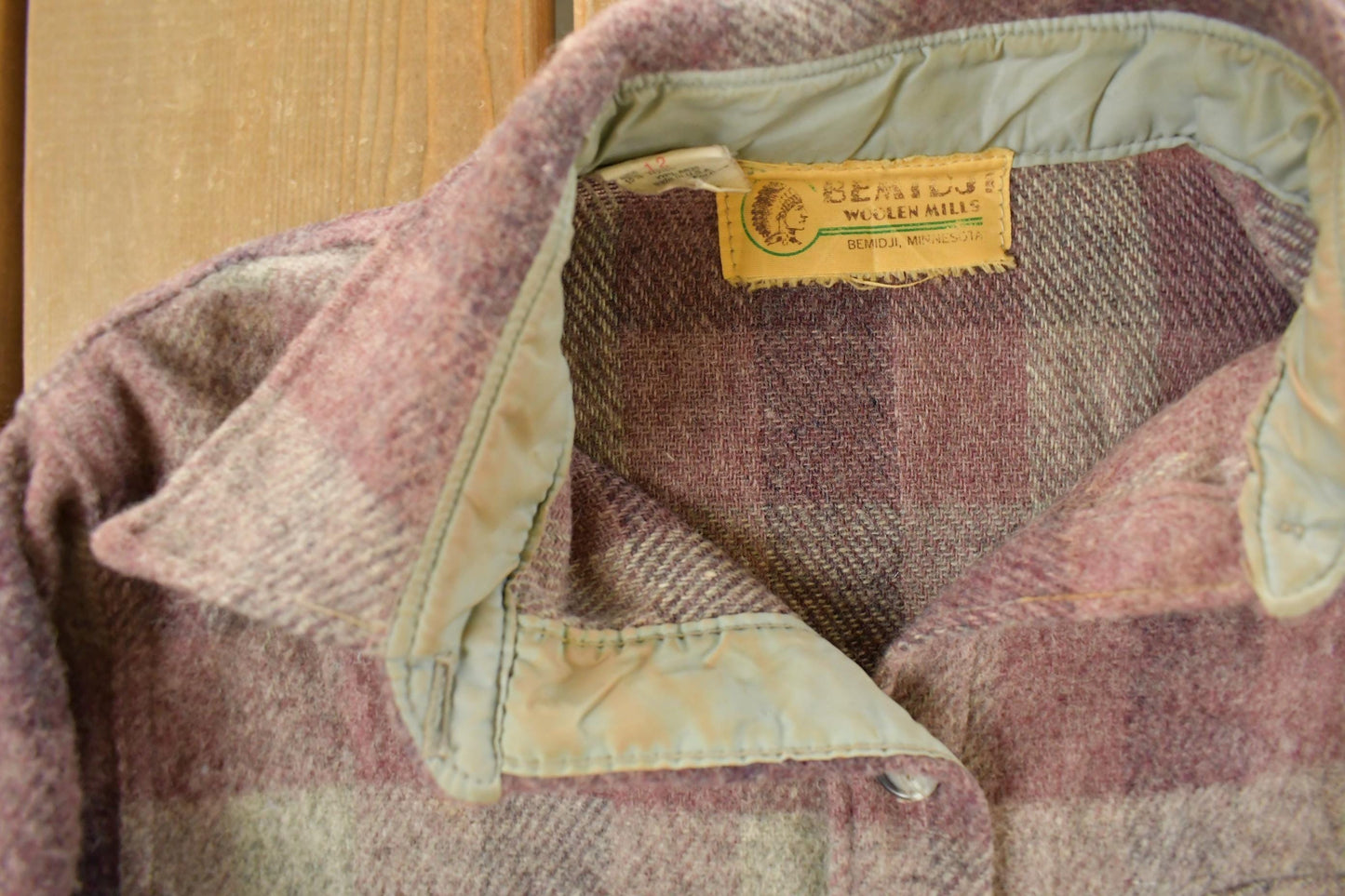 Other Clothing > Gender Neutral Adult Clothing > Tops & Tees Vintage 1960s Bemidji Woolen Mills Wool Flannel Button Up Shirt Women's Medium